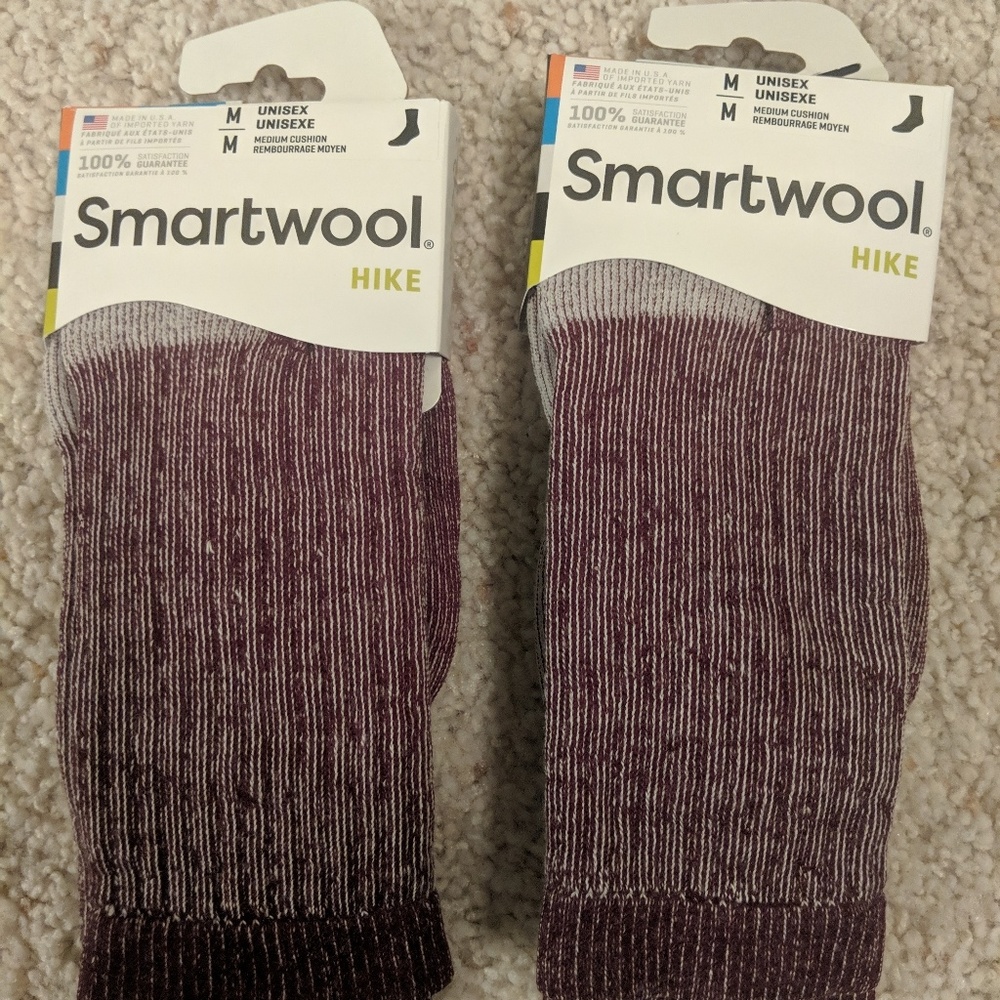 Smartwool hike socks size medium, 2 pairs